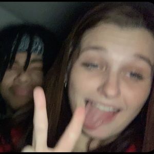 Meet your Posher, Georgia